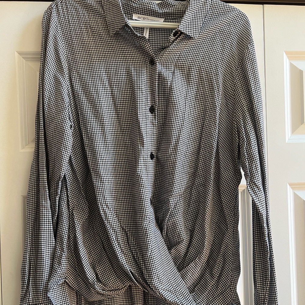 BCBGeneration Long Sleeve Button Down Checkered Shirt L